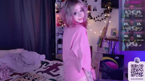 Lolly   online show from December 11, 2024, 11:21 pm