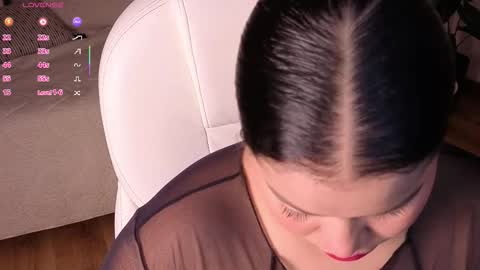 Snapshot of loly_marce chatting on September 22, 2025, 8:33 pm loly_marce online show from September 22, 2025, 8:33 pm