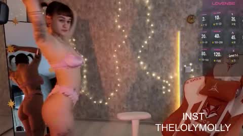 Molli online show from November 14, 2025, 10:03 am