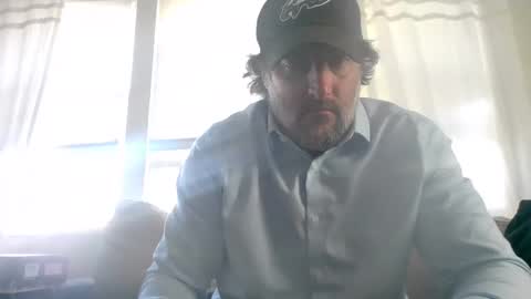 THE SEXIEST MAN ALIVE online show from November 17, 2025, 6:24 pm