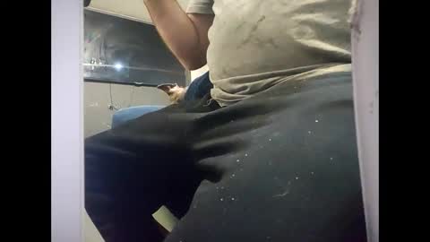 Snapshot of london_boy_35 chatting on February 8, 2025, 1:00 am hey you online show from February 8, 2025, 1:00 am