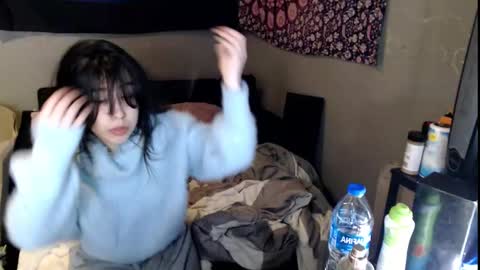 londonray online show from November 10, 2025, 8:02 am