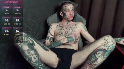 Chris online show from October 1, 2025, 9:43 pm