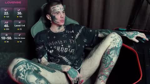 Chris online show from November 14, 2025, 4:17 pm