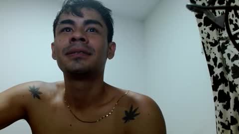 lonelydick2002 online show from October 26, 2025, 2:39 am