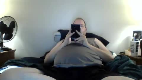 Lonely Man online show from May 15, 2026, 8:54 am