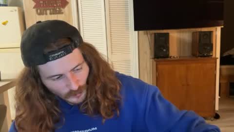 Lonewolfffy online show from July 3, 2026, 12:39 am