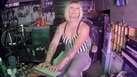 longbeachcd69 online show from July 7, 2026, 9:46 am