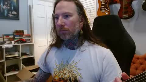 longhair online show from October 6, 2025, 7:11 pm