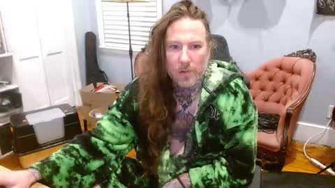 longhair online show from October 10, 2025, 10:03 am