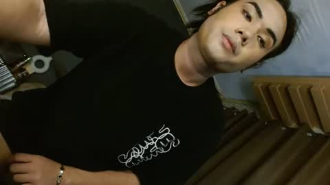 My Lover Dadddy roberto online show from July 23, 2026, 11:52 am