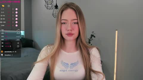 Eva online show from February 15, 2025, 3:06 pm