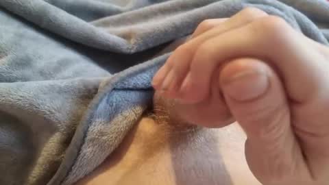 longslongbingbong online show from November 28, 2025, 9:45 am