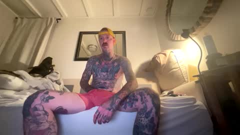 longwalksonthebeach69 online show from February 26, 2026, 7:51 am