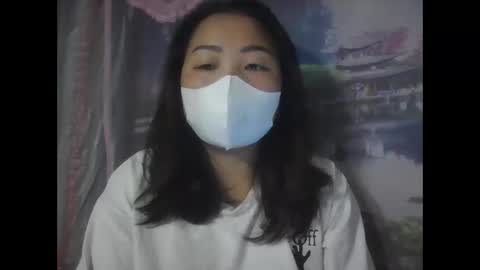 lonna_baby online show from June 5, 2026, 10:26 pm