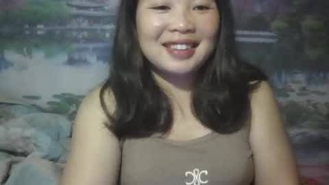 lonna_baby online show from June 28, 2026, 4:02 pm