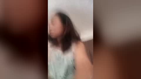lonna_baby online show from July 20, 2026, 8:50 am