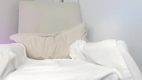 Snapshot of look_bigcock chatting on March 1, 2026, 4:36 am Seamus Love online show from March 1, 2026, 4:36 am