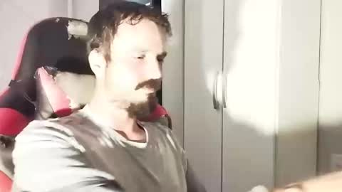 Snapshot of lookaz4010 chatting on September 12, 2025, 2:50 pm Lucas online show from September 12, 2025, 2:50 pm