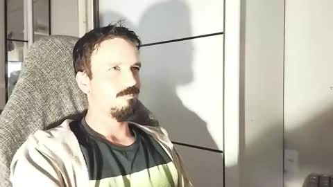 Lucas online show from December 17, 2025, 5:30 pm