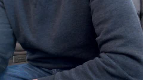 looking469 online show from April 8, 2026, 4:51 pm