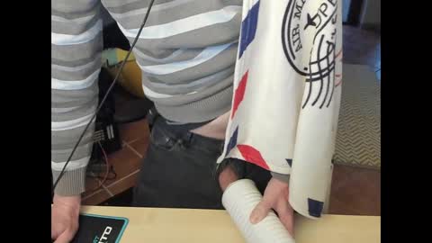 loomie online show from December 13, 2024, 7:36 am