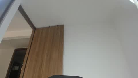 Snapshot of loovelymiia_ chatting on October 14, 2025, 7:36 pm Mia Aniston online show from October 14, 2025, 7:36 pm