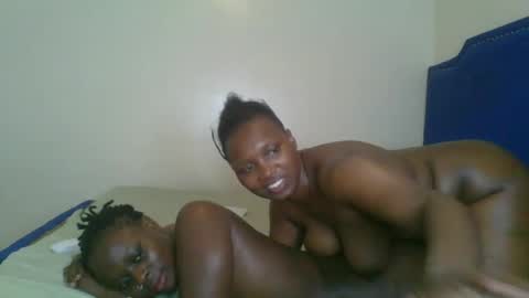 Snapshot of lopez_lolly chatting on March 10, 2025, 2:05 pm Lopez online show from March 10, 2025, 2:05 pm