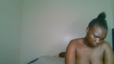 Snapshot of lopez_lolly chatting on March 12, 2025, 11:42 am Lopez online show from March 12, 2025, 11:42 am