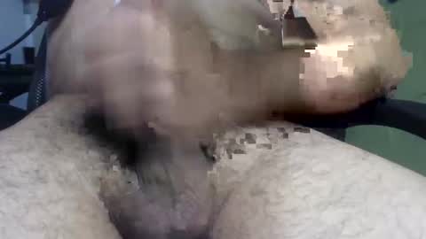 loquito261 online show from February 17, 2025, 2:20 am