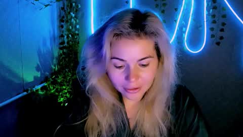 Snapshot of loraboyar chatting on September 24, 2025, 2:26 am Lora online show from September 24, 2025, 2:26 am