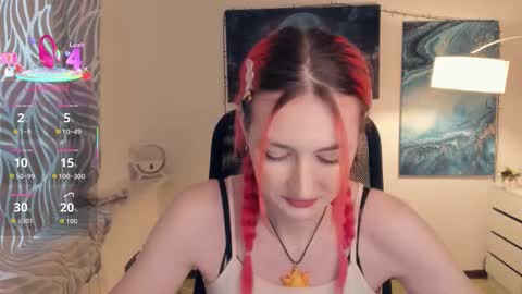 Lora online show from September 30, 2025, 10:31 am