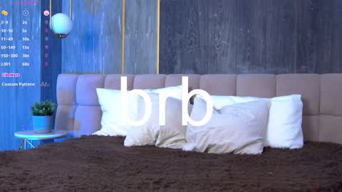 Snapshot of loraineluff chatting on January 19, 2025, 5:07 pm Loraine online show from January 19, 2025, 5:07 pm