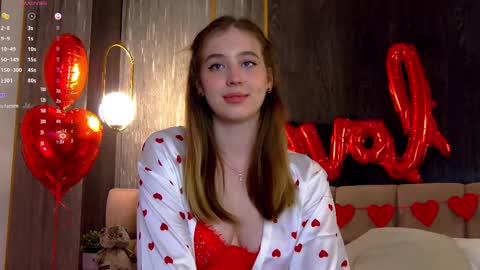 Snapshot of loraineluff chatting on February 14, 2025, 7:02 pm Loraine online show from February 14, 2025, 7:02 pm