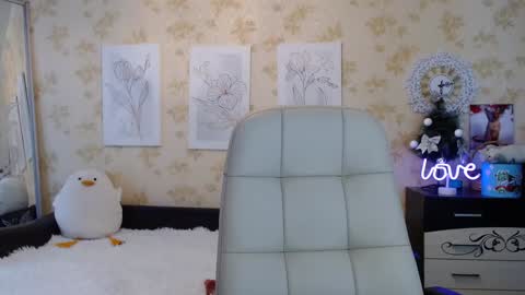 Snapshot of lorameouls chatting on December 25, 2024, 10:28 am lorameouls online show from December 25, 2024, 10:28 am