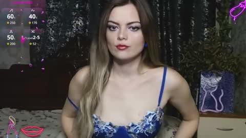 Alina online show from December 3, 2025, 9:35 pm