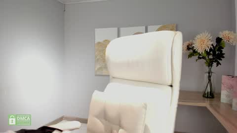 Deborah Daz online show from January 28, 2025, 3:57 pm