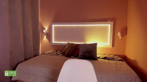 Deborah Daz online show from March 4, 2025, 2:10 pm