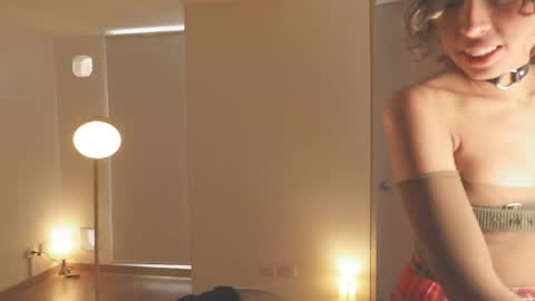 Deborah Daz online show from April 14, 2026, 4:02 pm