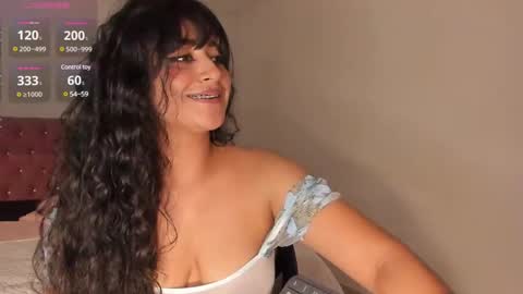 lore_rey online show from December 27, 2024, 2:04 am