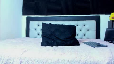 Lore Depp online show from January 7, 2026, 7:22 am