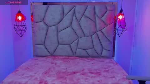 lorem_adams online show from February 14, 2025, 11:42 am