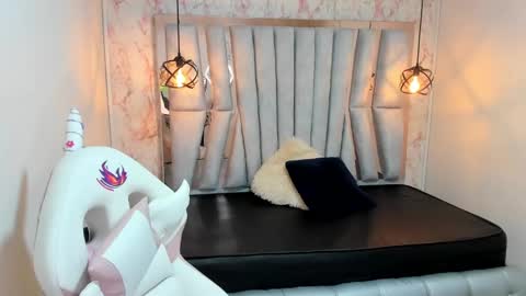 lorem_adams online show from March 4, 2025, 11:29 am