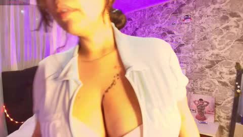 Loren online show from March 2, 2026, 11:44 pm