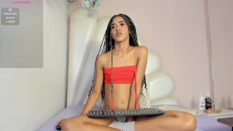 Lorena online show from December 15, 2024, 7:42 pm