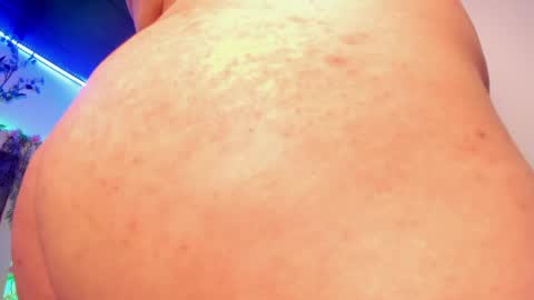 lorena_jade online show from May 22, 2026, 6:09 am