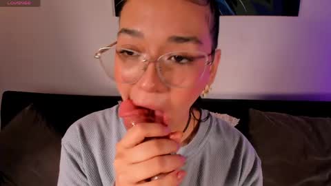 Lorena Rosse  online show from May 17, 2026, 2:09 am