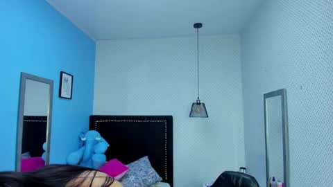 Snapshot of lorenadavies chatting on February 7, 2025, 12:39 pm lorenadavies online show from February 7, 2025, 12:39 pm