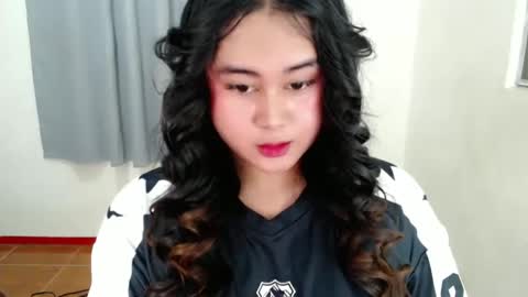 LOREN online show from March 2, 2025, 6:48 am