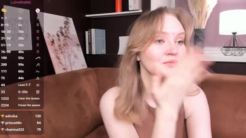 Alice online show from February 26, 2025, 1:32 am